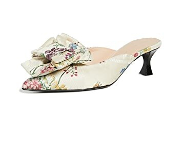 cottagecore_wedding_shoe.jpg