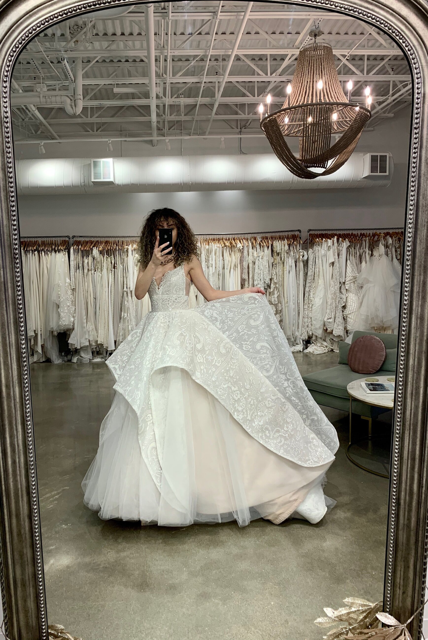 The Modern Ballgown. Desktop Image