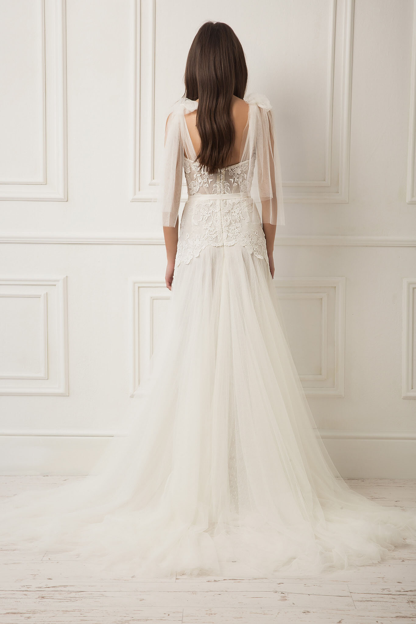 joyce-lihi-dress-back.jpg