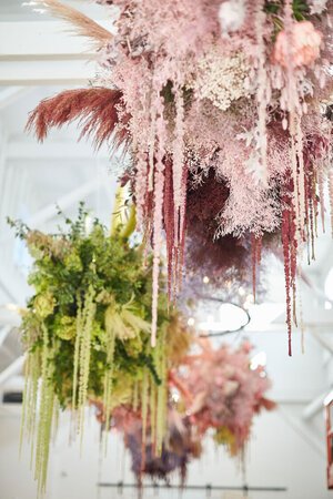 2022 Floral Wedding Trends. Desktop Image
