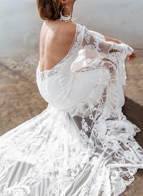 Bohemian-wedding-dress-with-long-sleeves-Adelia-Lune-from-Rue-De-Seine.jpg