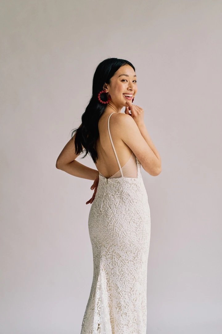 leaf-pattern-mermaid-wedding-gown5_720x.jpg