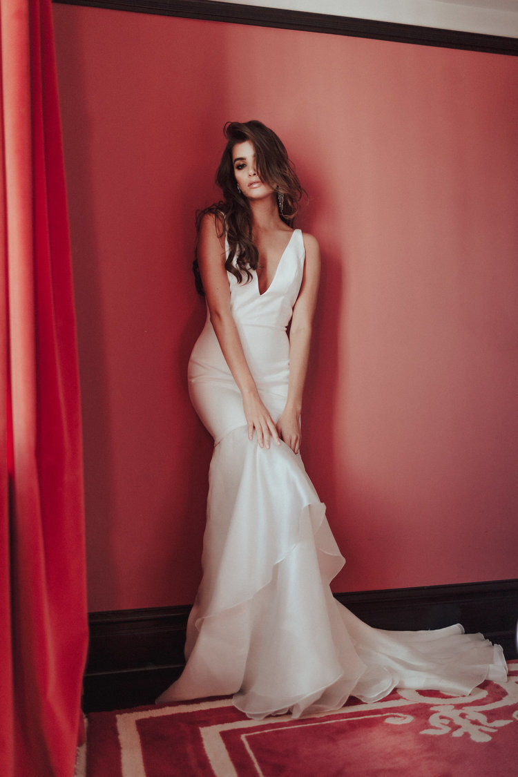 hotel-sarah-seven-front-front.jpg