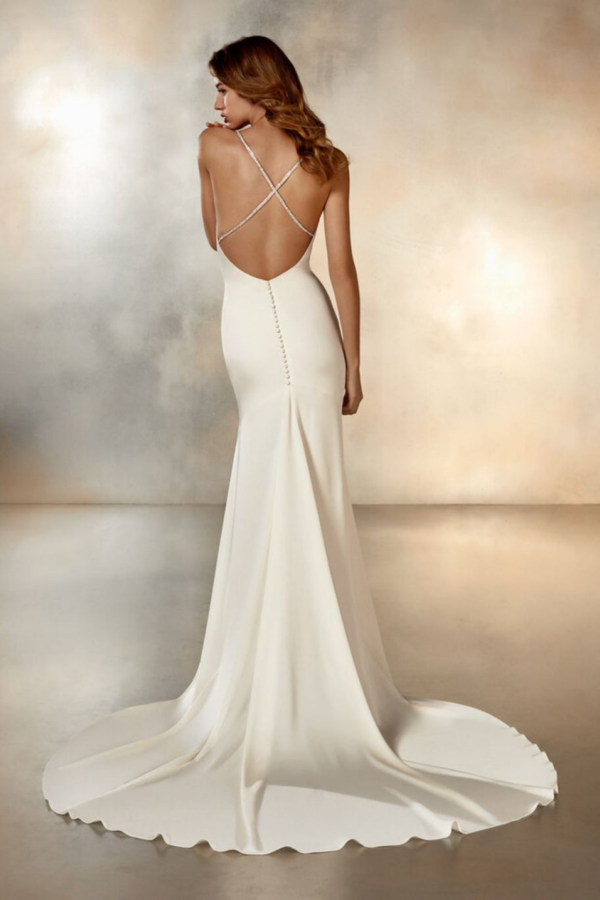 moonlight-pronovias-low-back.png