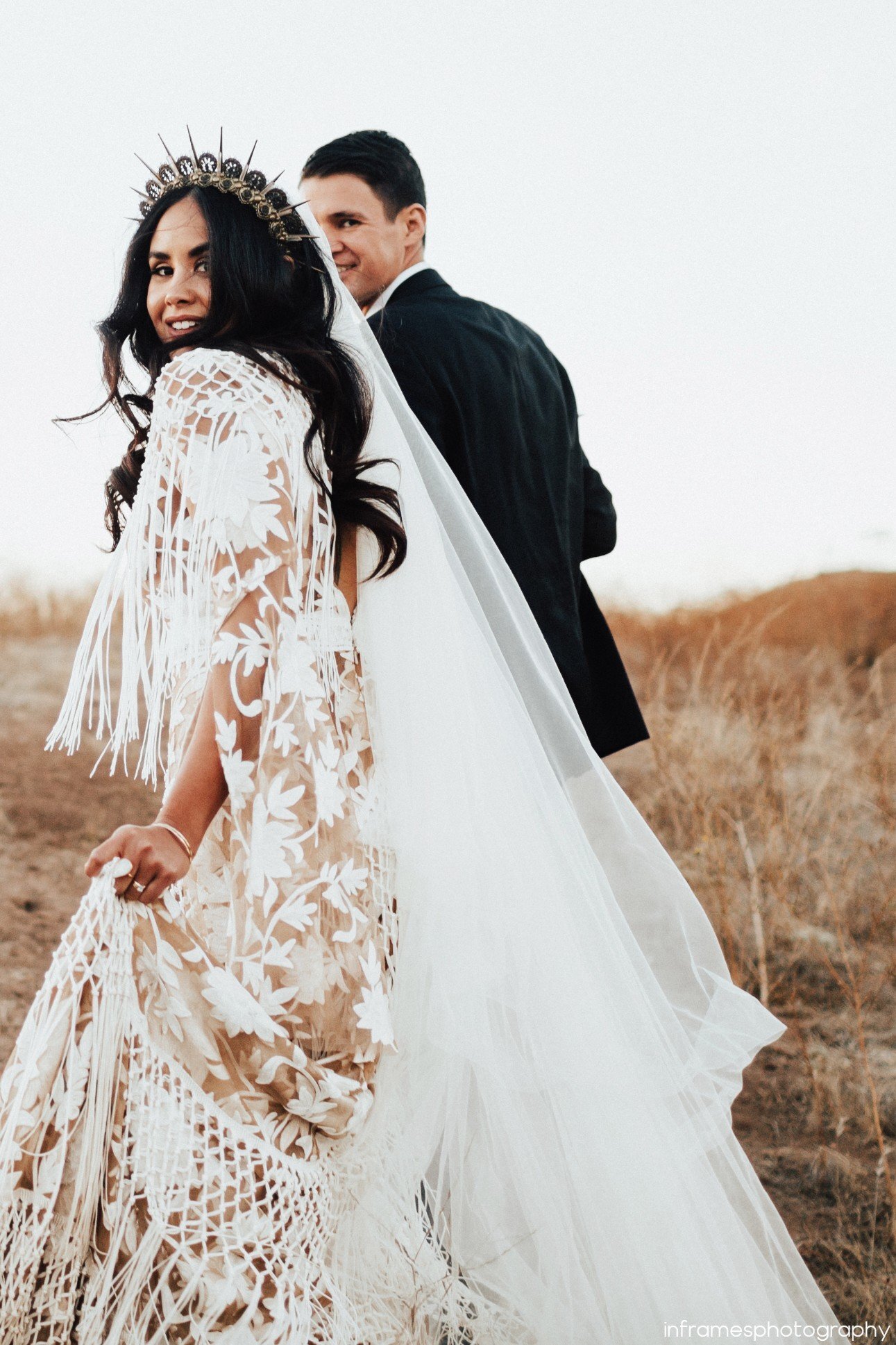 stephanie-Gema_Tyler_SaraGabrielStephanieveil_InFramesPhotography_RueDeSieneGown_TheDressTheorySanDiego_WolfFeatherHoneyFarm3_1.jpg