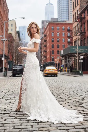 Monique Lhuillier Style #BL19118 #0 default thumbnail