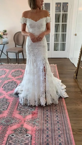 Monique Lhuillier Style #BL19118 #1 thumbnail