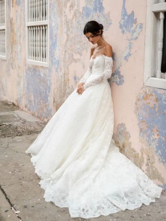 Monique Lhuillier Style #BL22209 #0 default thumbnail