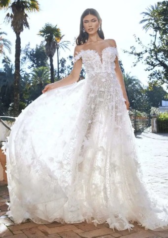 Pronovias Style #Almaha #1 thumbnail