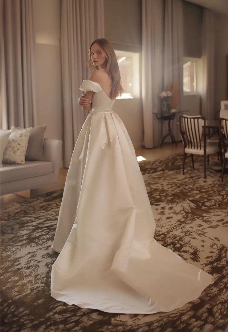 Lihi Hod In Store Sale Bridal Dresses LVD Bridal