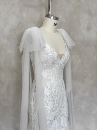 Saint Bridal Miles #2 thumbnail