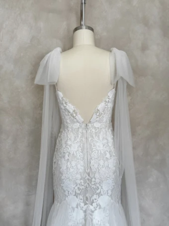 Saint Bridal Miles #5 thumbnail