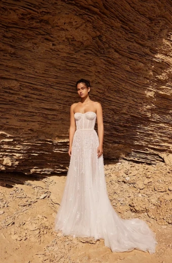 Dana Harel Aria #0 thumbnail